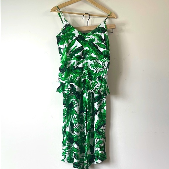 Scoop Women's Ruched Front Peplum Hem Printed Tank Top &Pants Set - Picture 1 of 6